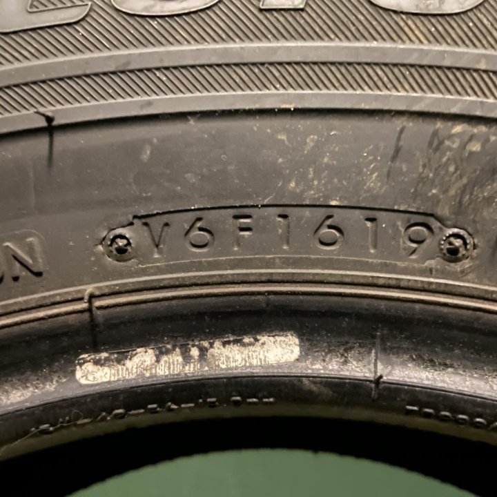 Bridgestone blizzak vrx 195 65 r15