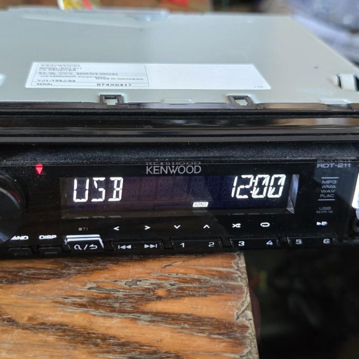 Kenwood RDT-211 USB MP3 CD AUX