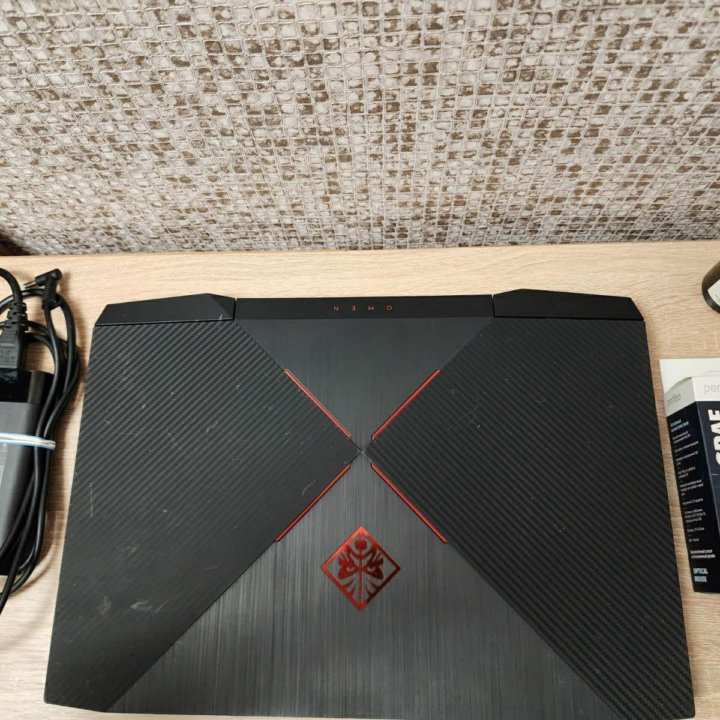 Ноутбук HP OMEN i5, GTX1050,ОЗУ16Gb,SSD,IPS