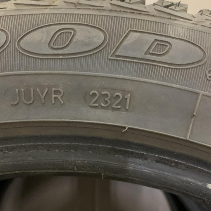 Шины 205 55 16 Goodyear Ultra grip ice+