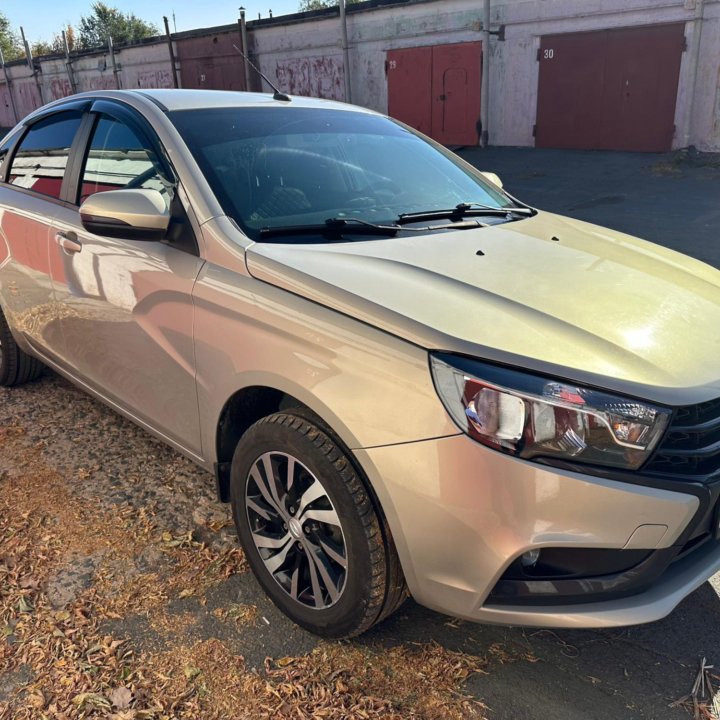 ВАЗ (Lada) Vesta, 2017