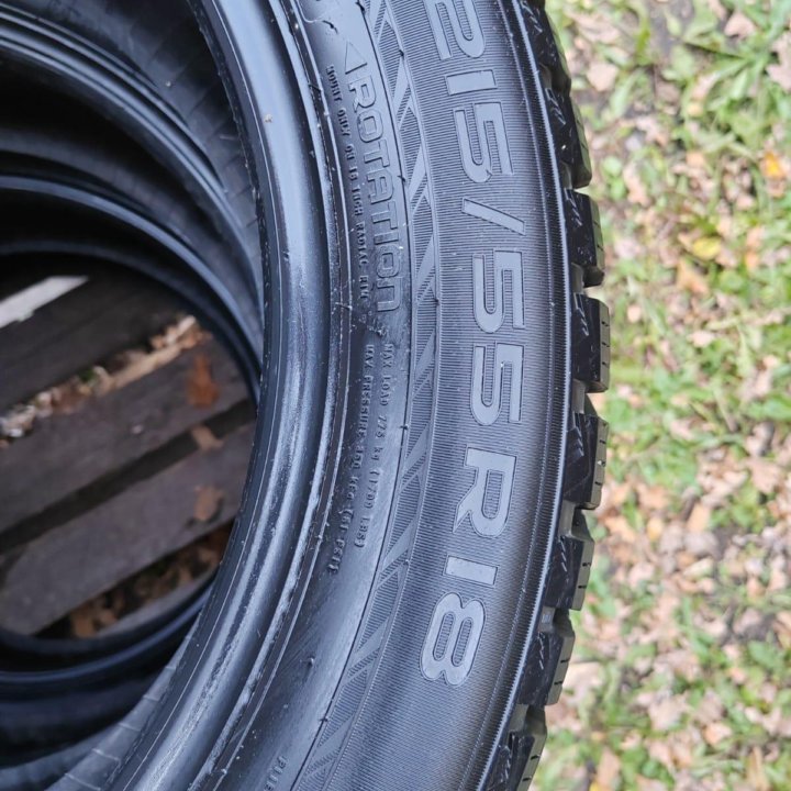 Зимние шины 215/55 R18