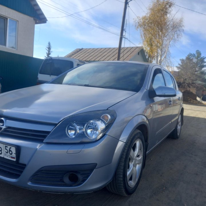 Opel Astra, 2005