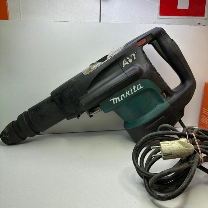 Отбойный молоток Makita HR5210C