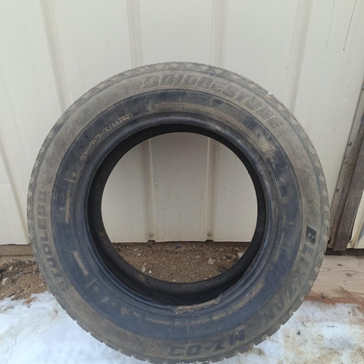 1 балон,шина