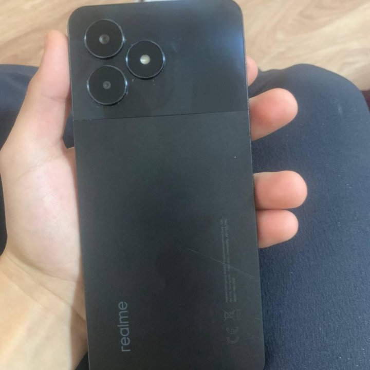 Realme c51