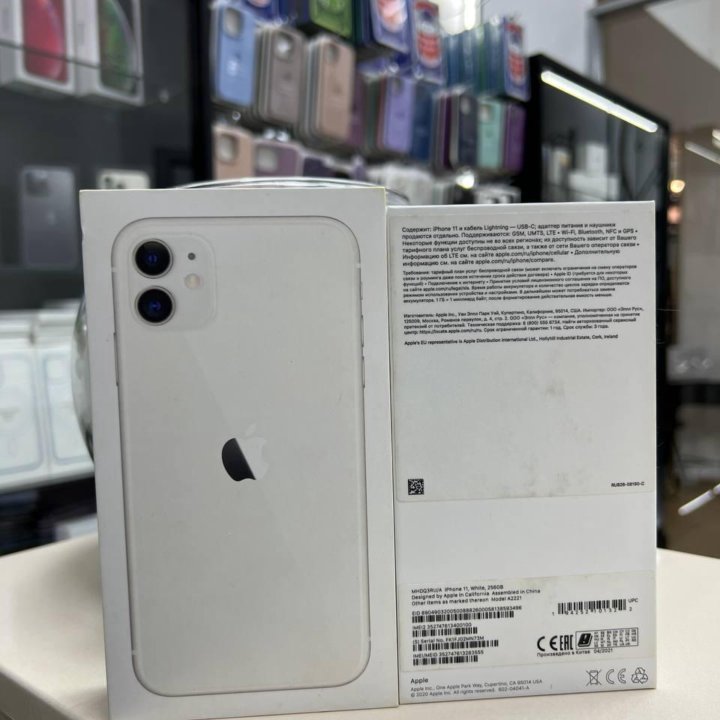 iPhone 11 128gb Белый в Хабаровске