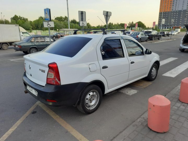 Купить Авто Рено Логан Москва