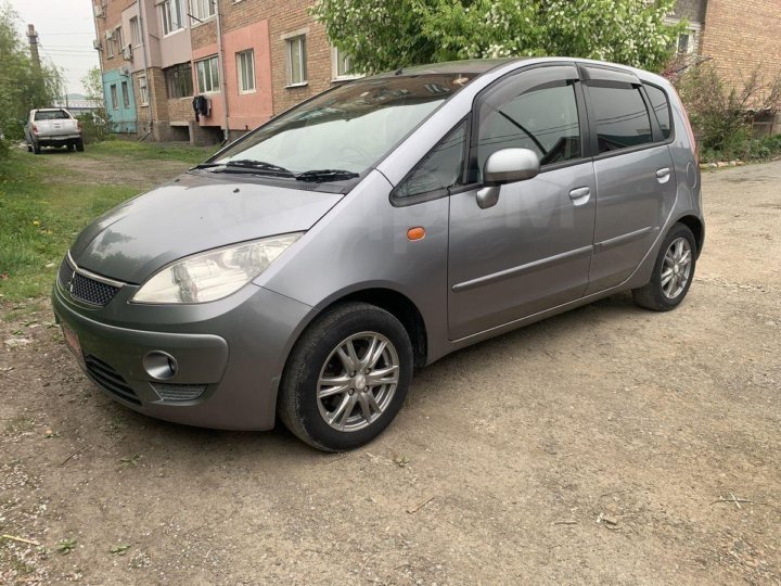 Chery 113. Mitsubishi Colt 2011. Colt 2011. Черри 113 2010 года.