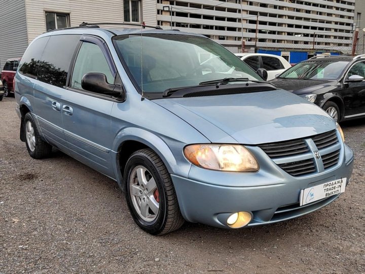 2004 караван. Chrysler Town 2001. Chrysler Таун Кантри. Крайслер Таун Кантри 3.3 2002. Крайслер Таун Кантри 2006.