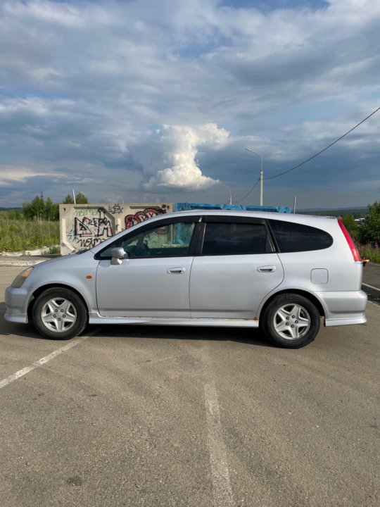 Honda Stream 2008 в Киргизии