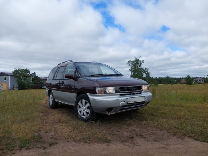 nissan prairie joy 1996