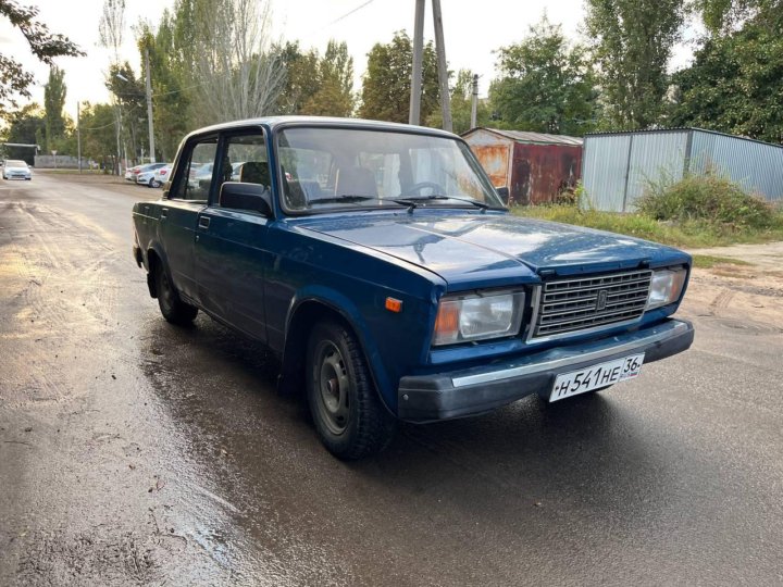 Ваз 2107 2000 года. Ваз 2107 2000 года. Ваз 2107 1989 года выпуска. Ваз 2107 белая. Ваз 2107 2000 года.