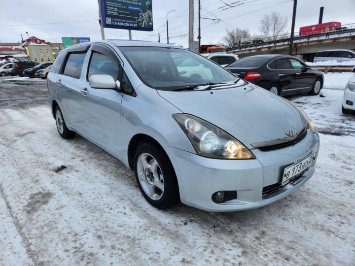 Toyota Wish 2003