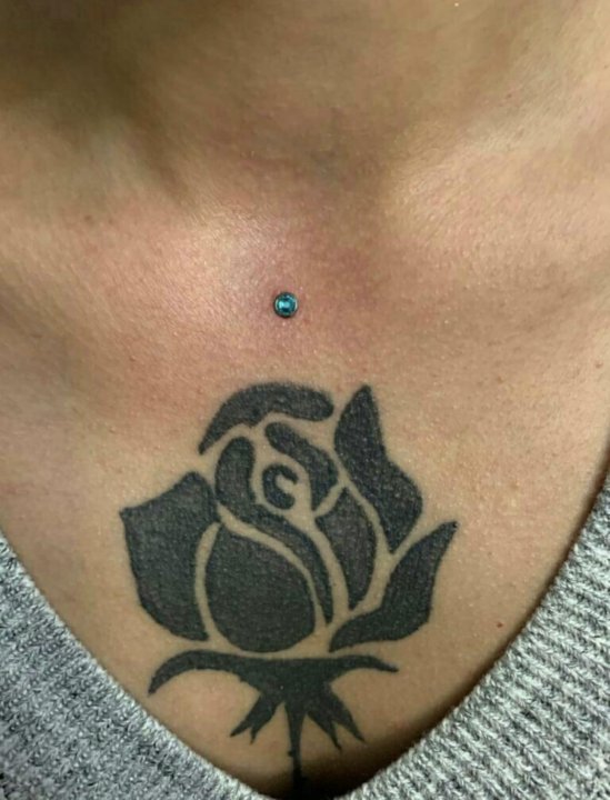 775 925. 775 925