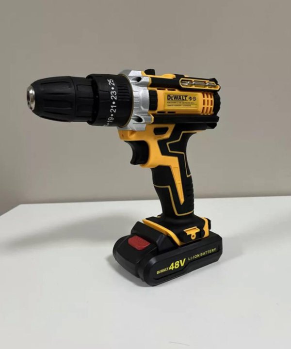 Dewalt 48. Dewalt 48 v дрель шуруповерт. дрель-шуруповерт dewalt 48v какой скорости ставить для закручивания.