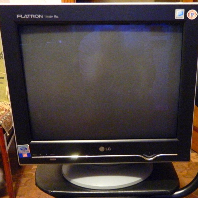 Монитор 17" ЭЛТ (CRT) Lg Flatron, б/у – купить в Иваново, цена 200 руб ...