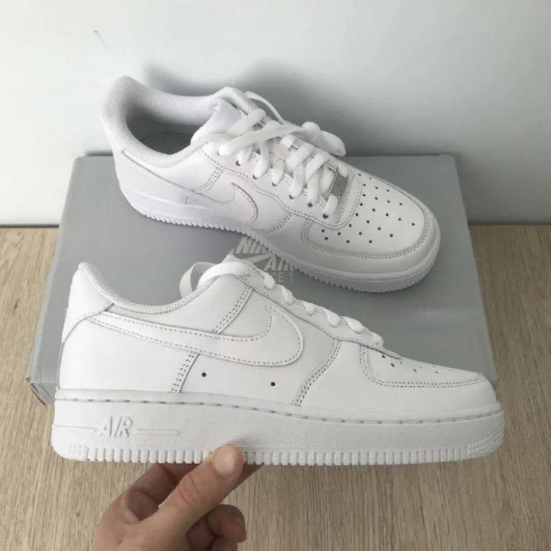 Nike Air Force 1 aesthetic