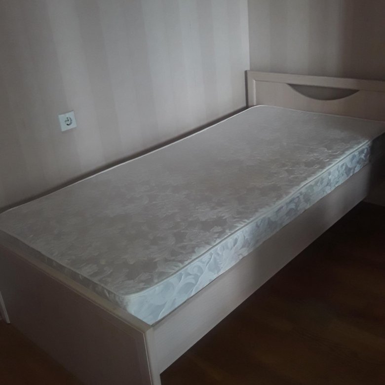 Кровать односпальная с матрасом – купить в Новосибирске, цена 7 500 руб ...