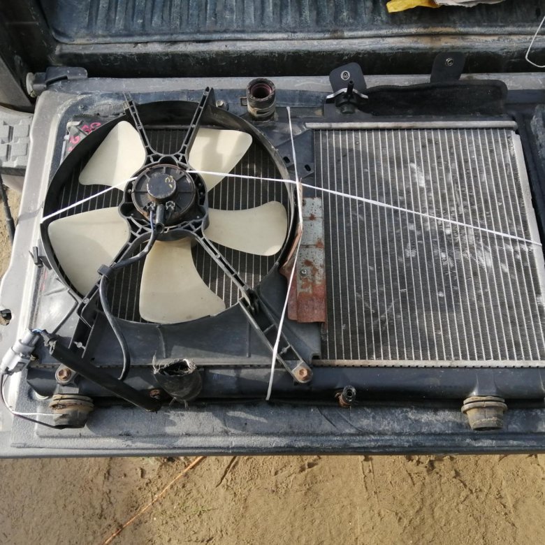 Радиатор охлаждения на короллу гп, кариб, спасио – купить в Якутске ...