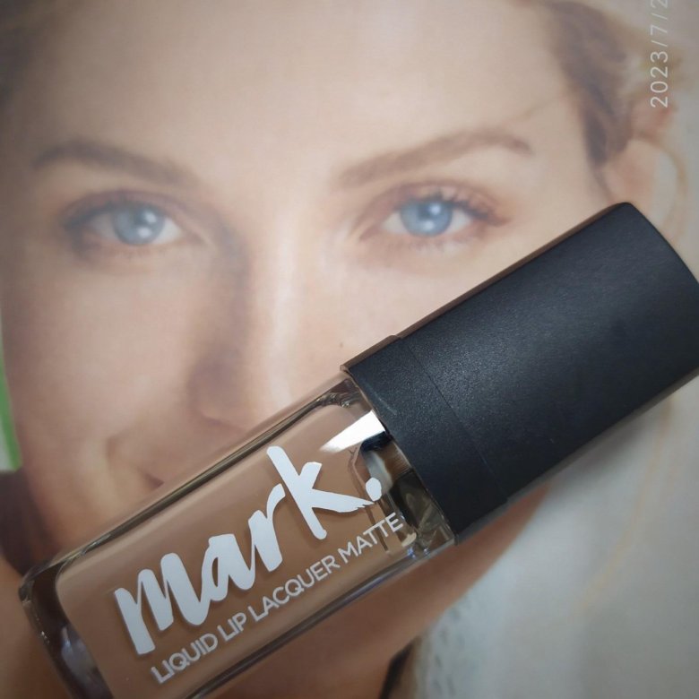 Косметика Avon. Помада. Тушь – купить в Керчи, цена 149 руб., дата ...