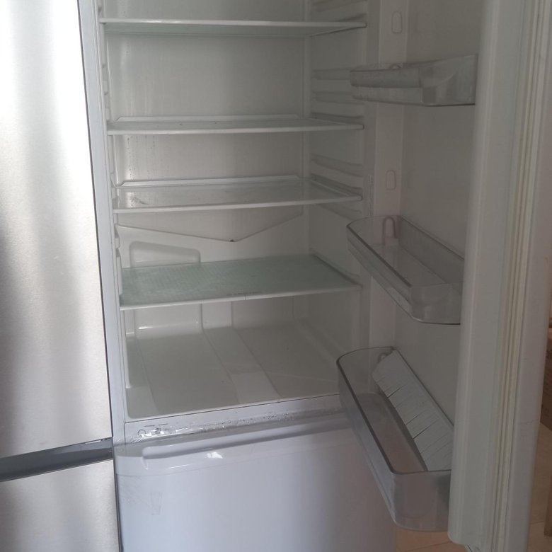 Холодильник Аристон – купить в Москве, цена 5 000 руб., дата размещения ...