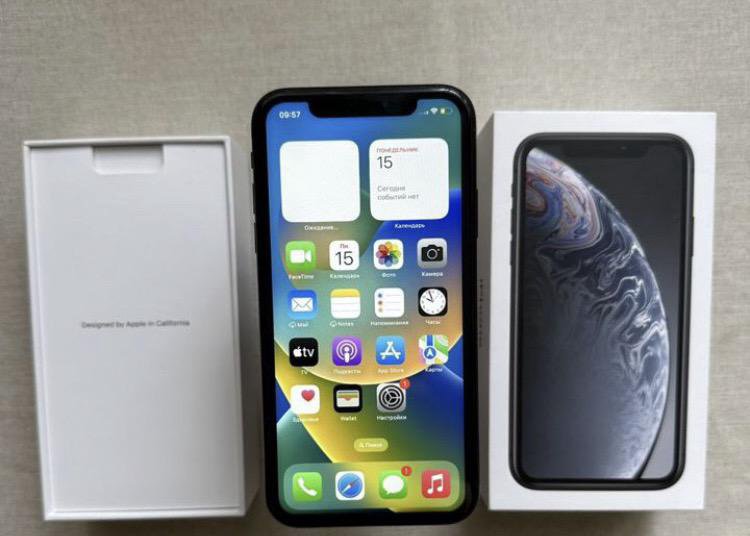IPhone Xr – купить в Комсомольске-на-Амуре, цена 20 000 руб., продано ...