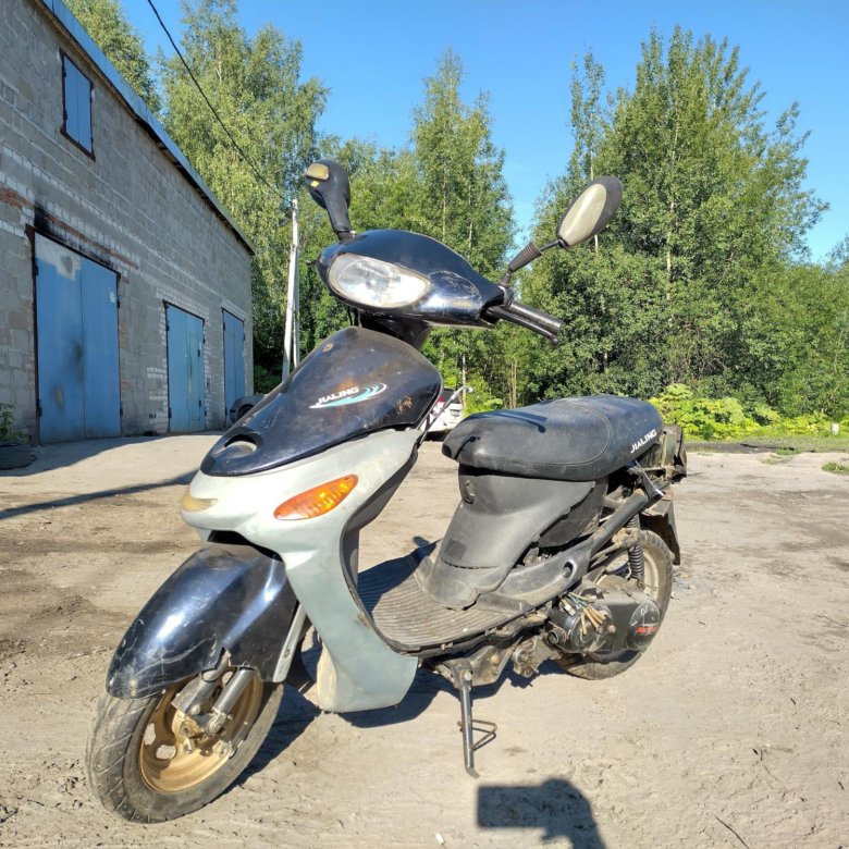 Скутер на запчасти – купить в Клину, цена 3 000 руб., истекает завтра в ...