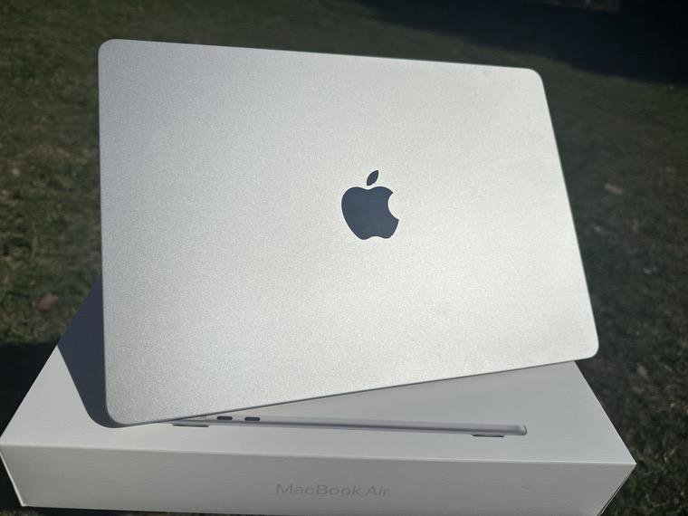 MacBook Air M2 13,3´ – купить в Якутске, цена 92 500 руб., продано 21 ...