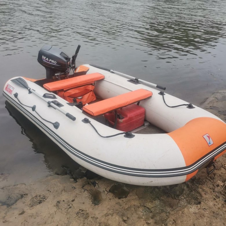 Лодка – купить в Москве, цена 25 000 руб., продано 16 апреля – Водный ...
