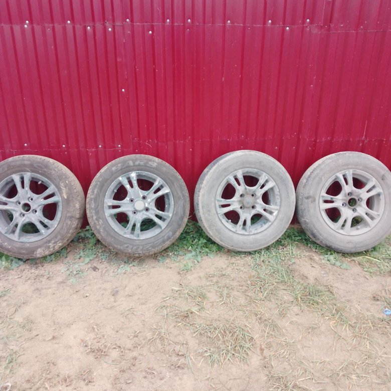 Диски – купить в Омске, цена 8 000 руб., дата размещения: 24.03.2024 ...