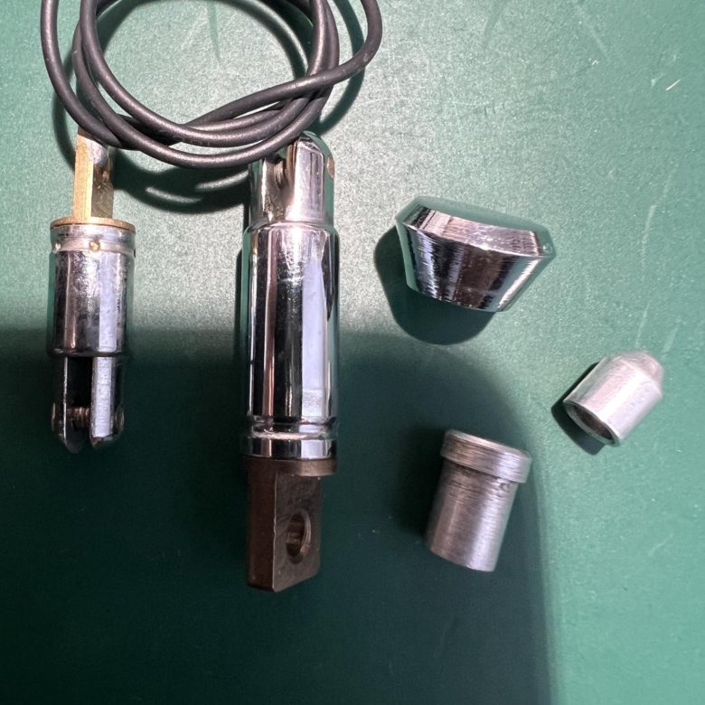 Запчасти для радиоприемника – купить в Москве, цена 350 руб., дата ...