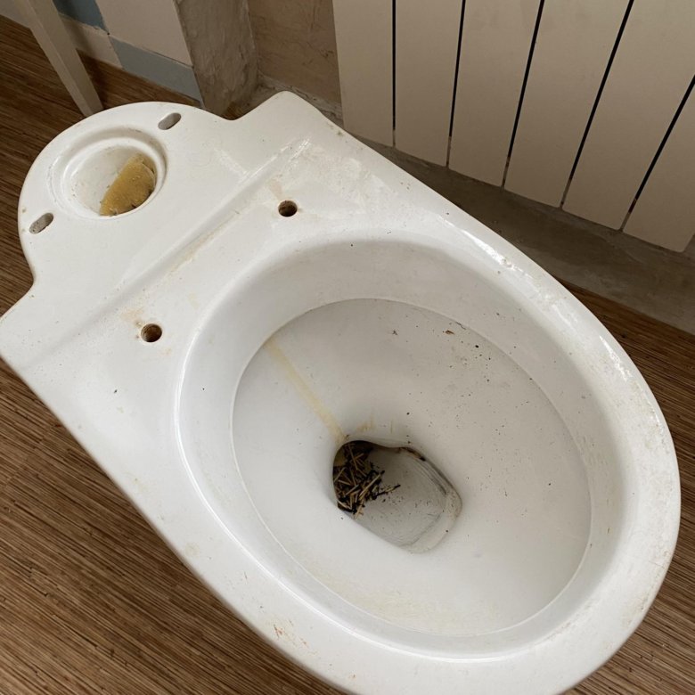 Унитаз – купить в Самаре, цена 500 руб., дата размещения: 01.01.2024 ...