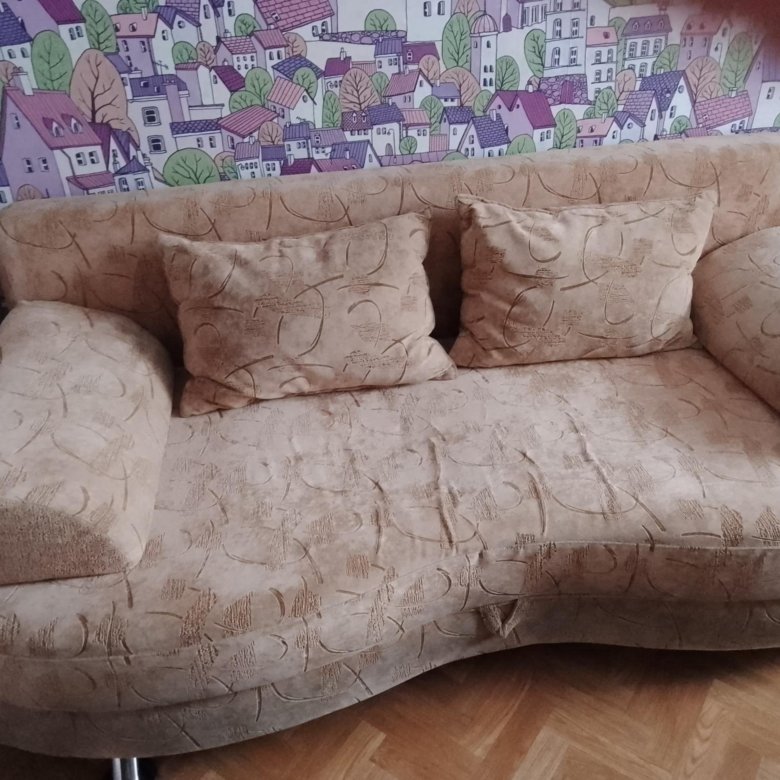 Диван – купить в Иркутске, цена 5 500 руб., дата размещения: 14.02.2024 ...