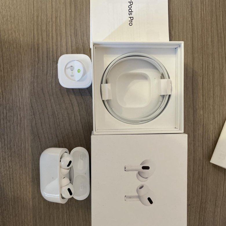 AirPods pro Зарядный кейс – купить в Находке, цена 6 500 руб., продано ...