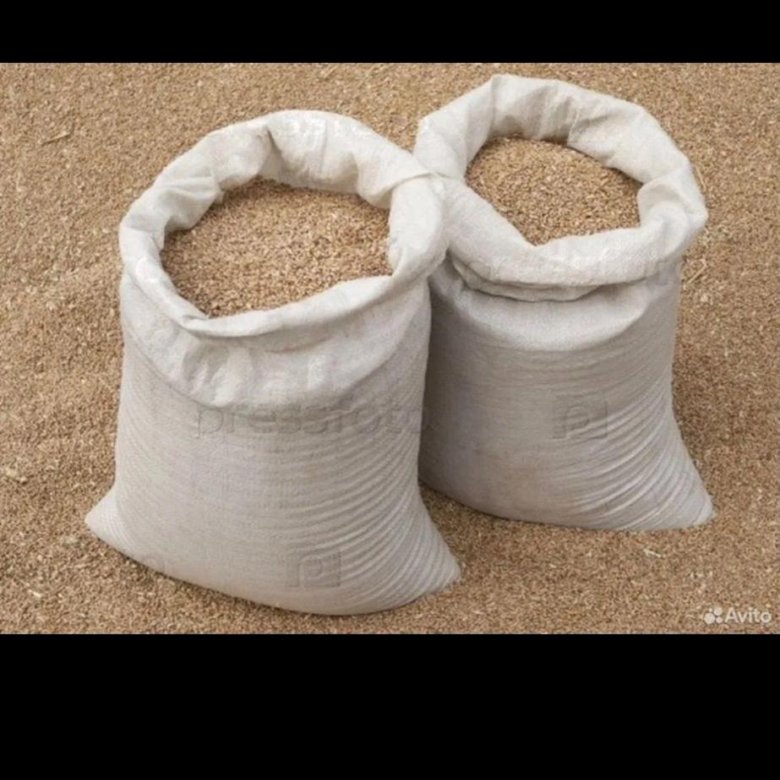 Мешок овса. Тонна ячменя в мешках. Мешок с зерном. Ячмень зерно в мешках. Тонна ячменя в мешках.