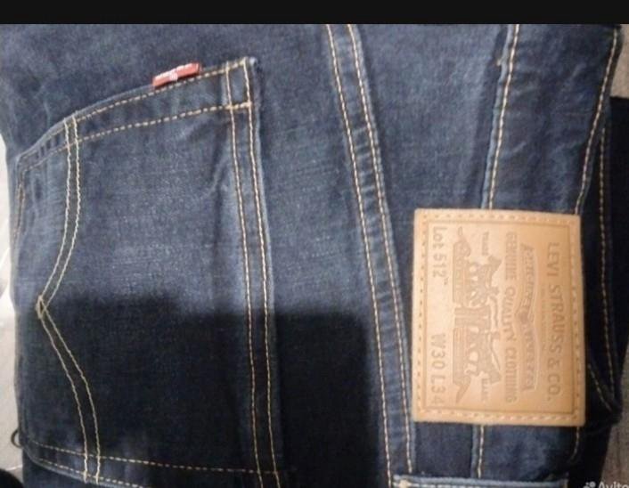 Джинсы levis – купить в Санкт-Петербурге, цена 2 500 руб., истекает ...