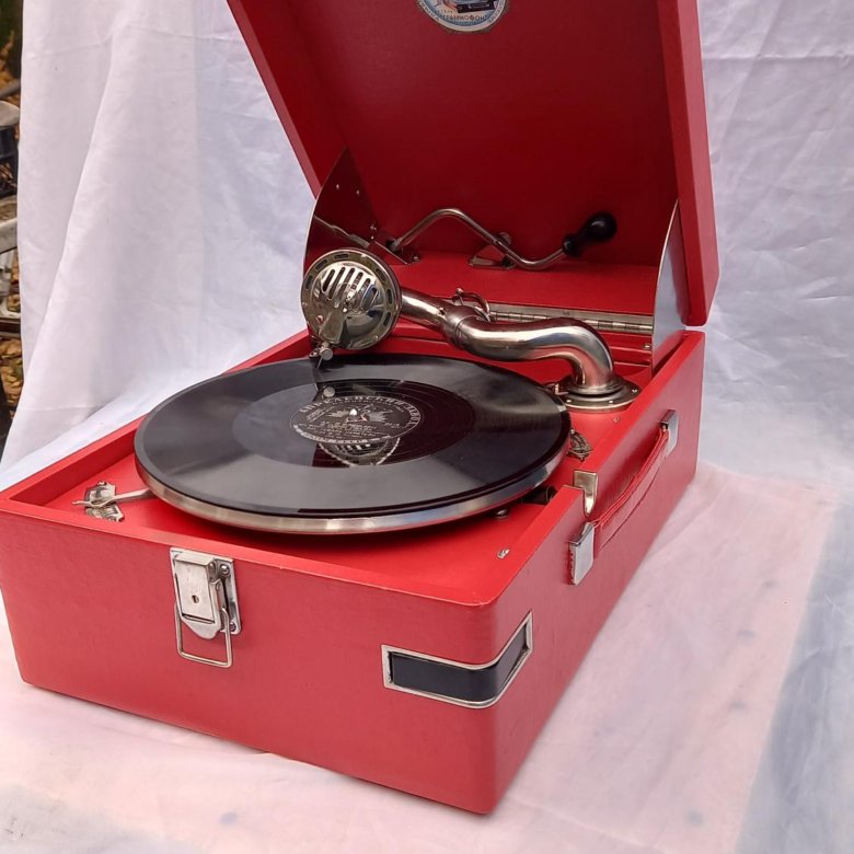 Патефон 1935 г – купить в Москве, цена 23 000 руб., дата размещения: 01 ...