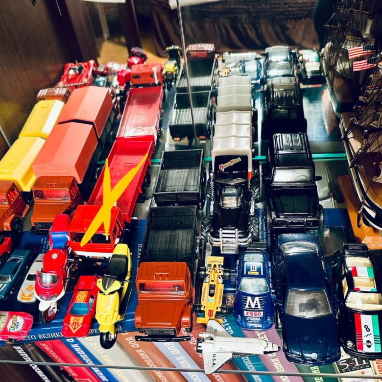 Коллекционные машинки Ссср и ретро – купить в Москве, цена 500 руб ...