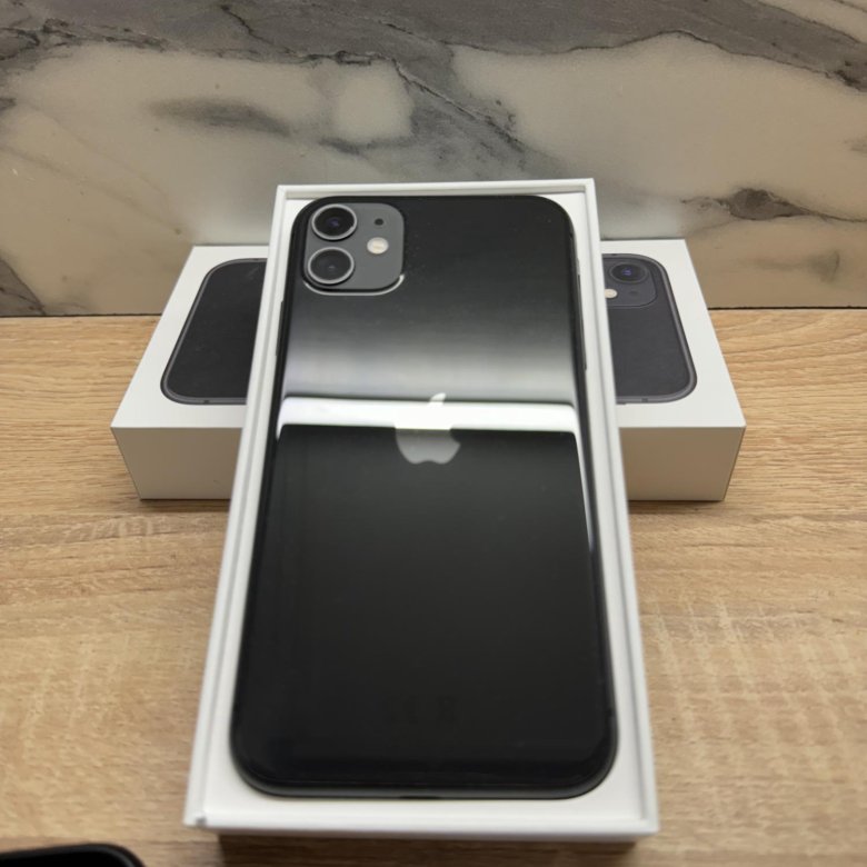 iPhone 11 – купить в Москве, цена 22 000 руб., дата размещения: 01.02. ...