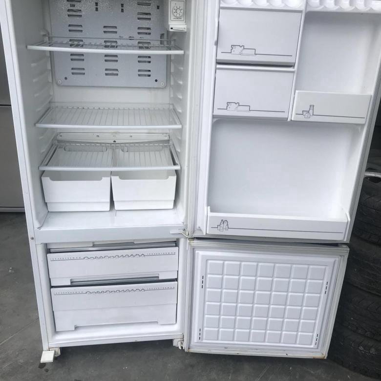 Холодильник Бирюса 18С soft line.НЕРАБОЧИЙ. – купить в Омске, цена 2 ...