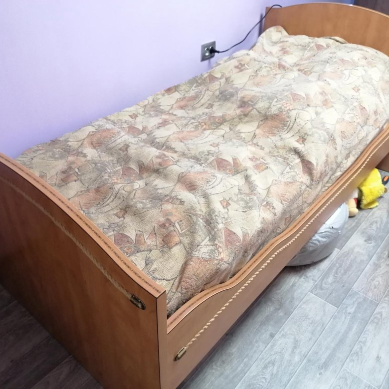 Кровать – купить в Иркутске, цена 5 000 руб., дата размещения: 22.09. ...
