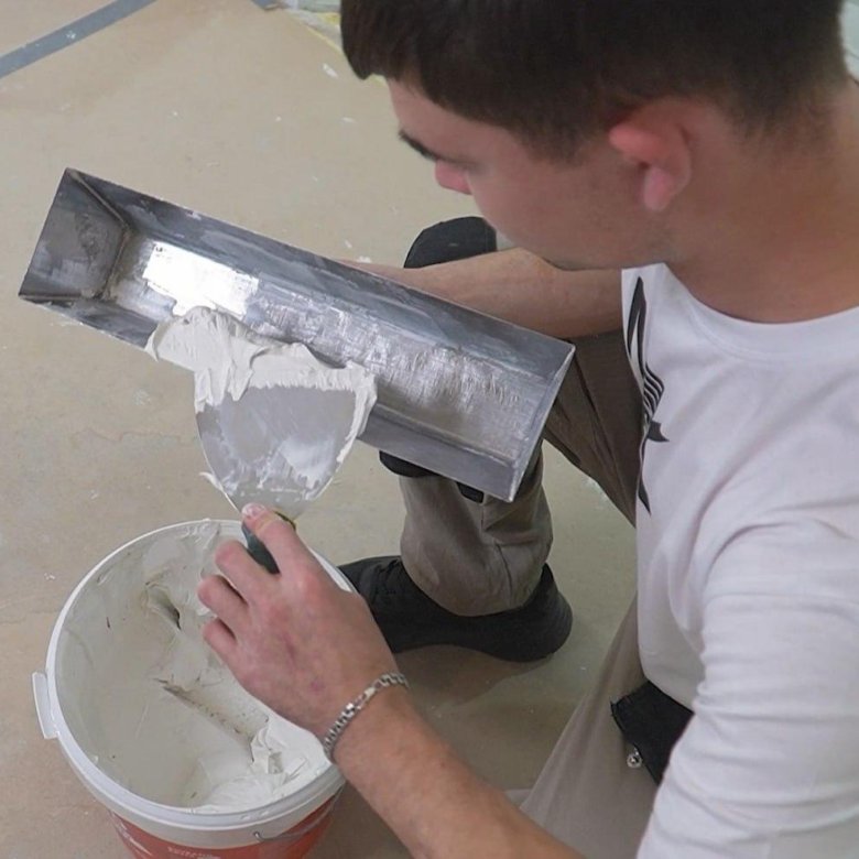 Требеутмя маляр на механизированную шпатлевку – работа в Москве ...