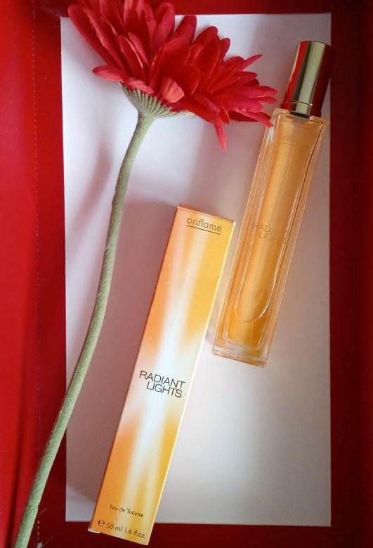 Edt Radiant Lights от Oriflame (выпуск 2008 г) – купить в Москве, цена ...
