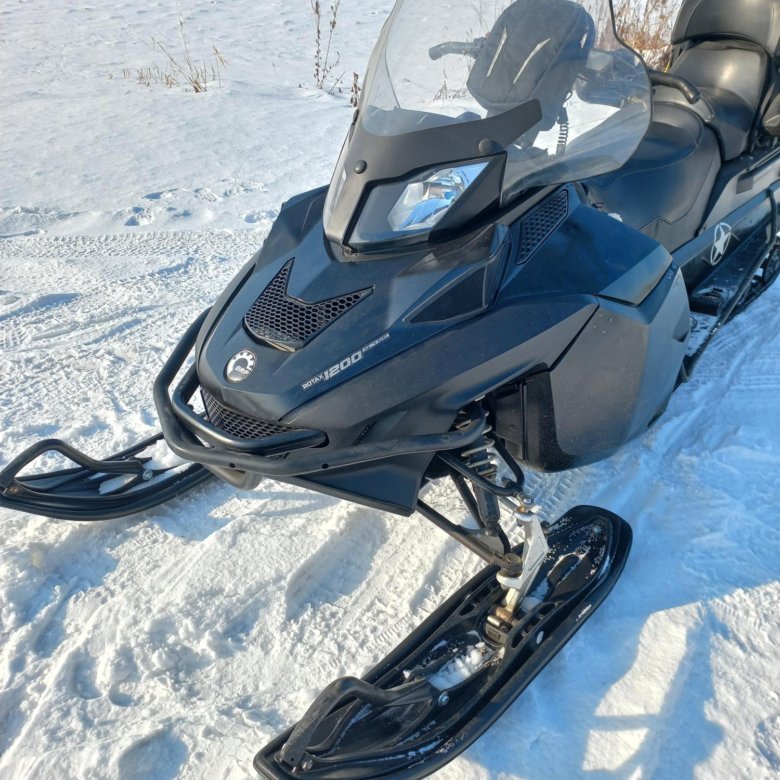 Brp ski doo expedition se 1200