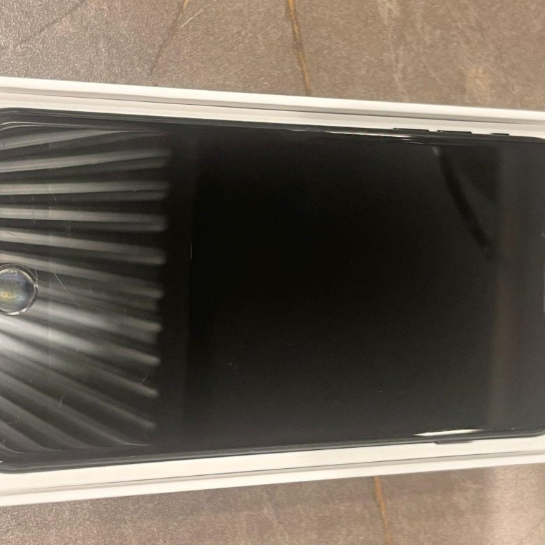 iPhone 7 Plus – купить в Москве, цена 5 000 руб., дата размещения: 18. ...
