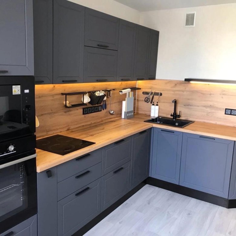 Кухонный гарнитур выставочный образец – купить в Москве, цена 14 510 ...