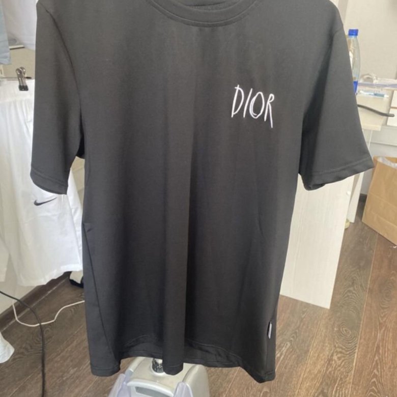 Футболка Christian Dior – купить в Владивостоке, цена 2 000 руб., дата ...