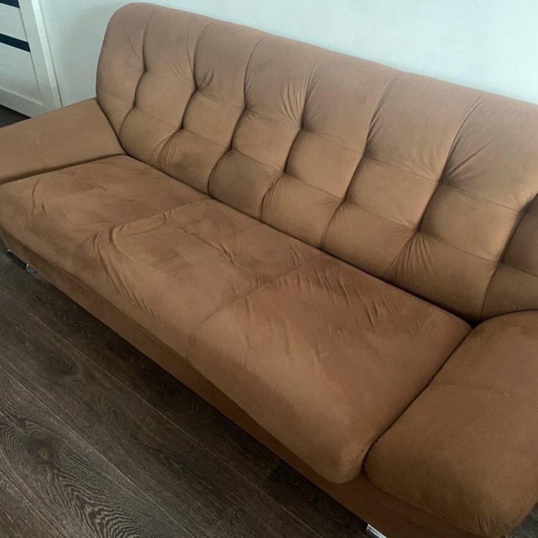Продаю диван, раскладывается. – купить в Томске, цена 5 500 руб., дата ...