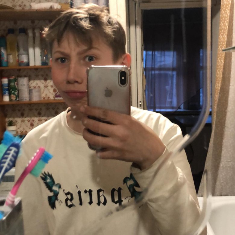 айфон x – купить в Якутске, цена 8 000 руб., дата размещения: 03.06. ...